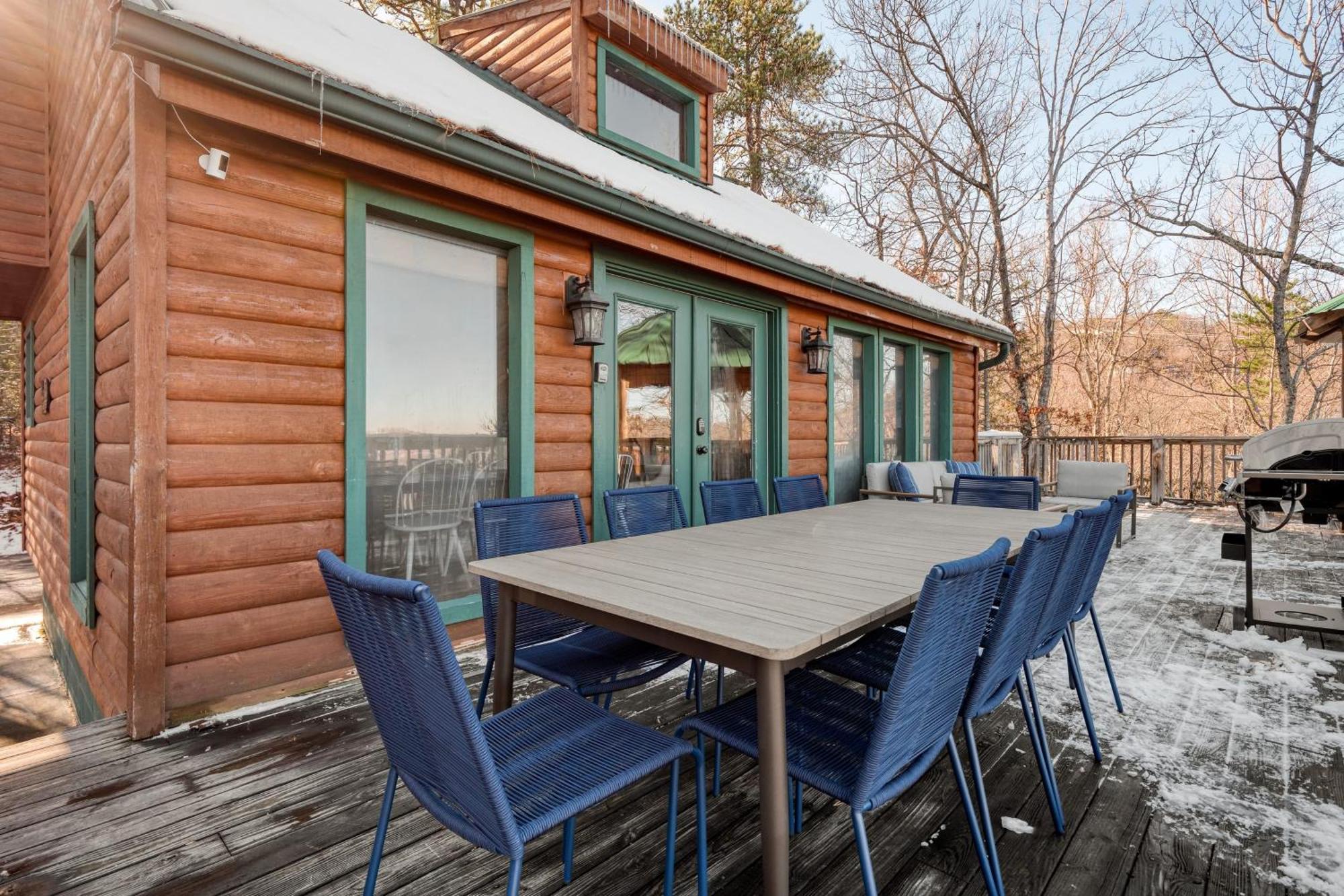 Fontana By Avantstay Gorgeous Mountain Cabin W Views Hot Tub Game Room Gatlinburg Ngoại thất bức ảnh