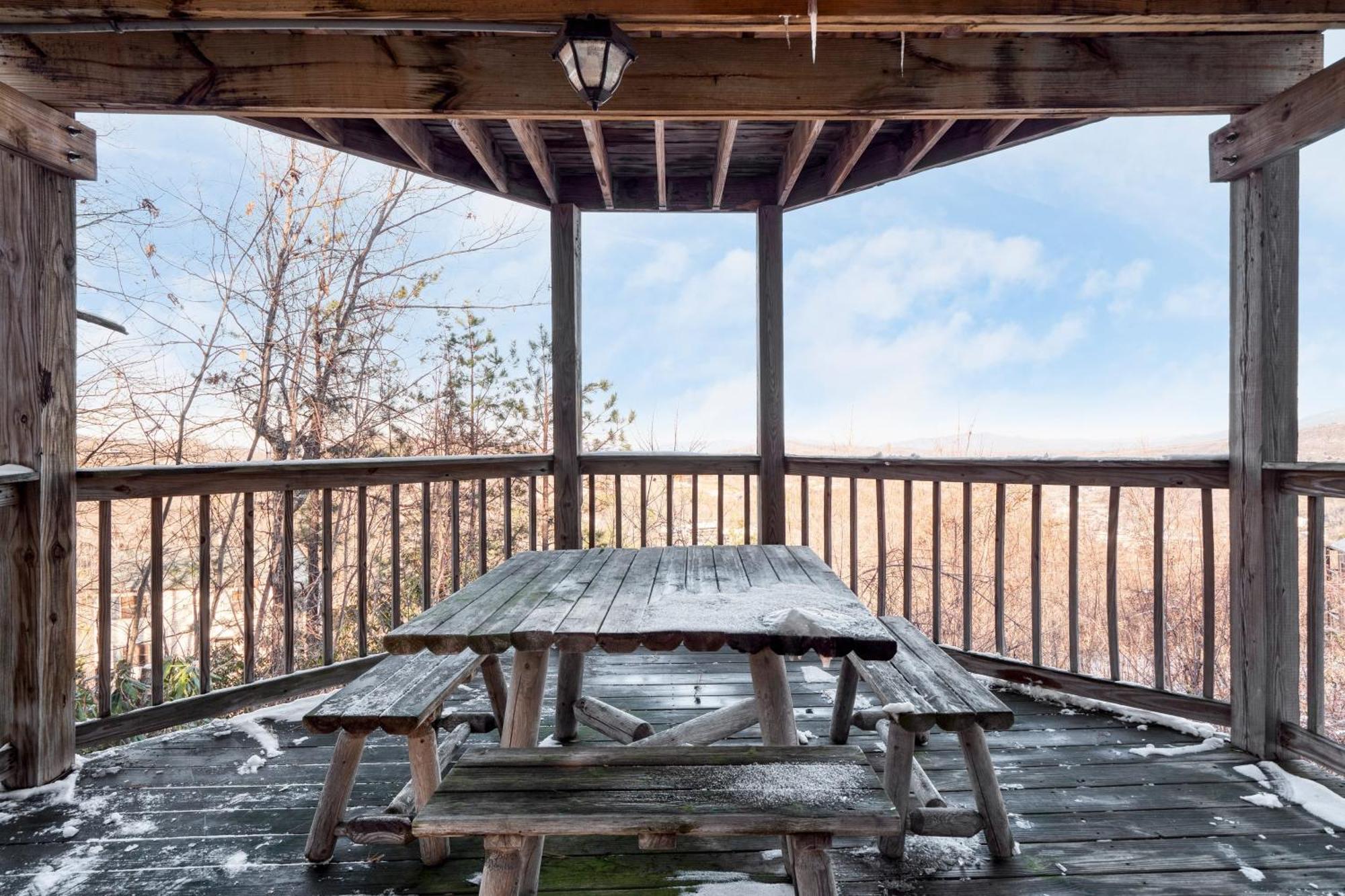 Fontana By Avantstay Gorgeous Mountain Cabin W Views Hot Tub Game Room Gatlinburg Ngoại thất bức ảnh